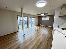 安土駅前ニュータウン7号地 3LDKのリビング/ダイニング