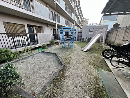 敷地内公園
