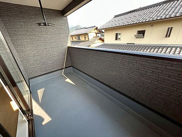 バルコニーを拡大表示