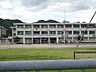 周辺：川辺町立川辺中学校 240m