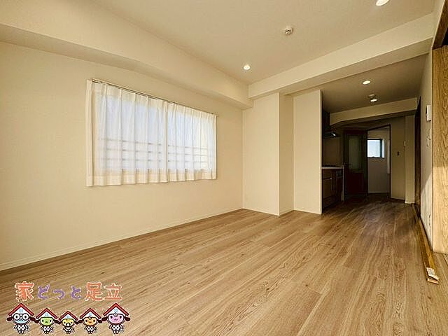 リビング/ダイニング 関屋ステーションハイツ 4階/-