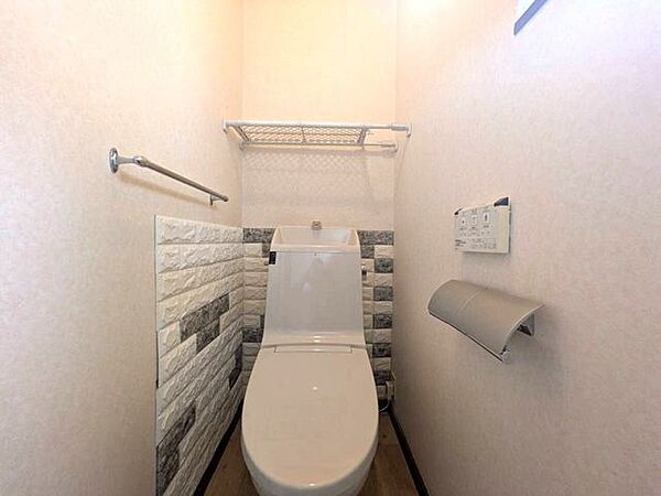 トイレを拡大表示