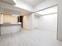 ディアレイシャス浅間町ステーションフロント 8階1LDKのリビング/ダイニング