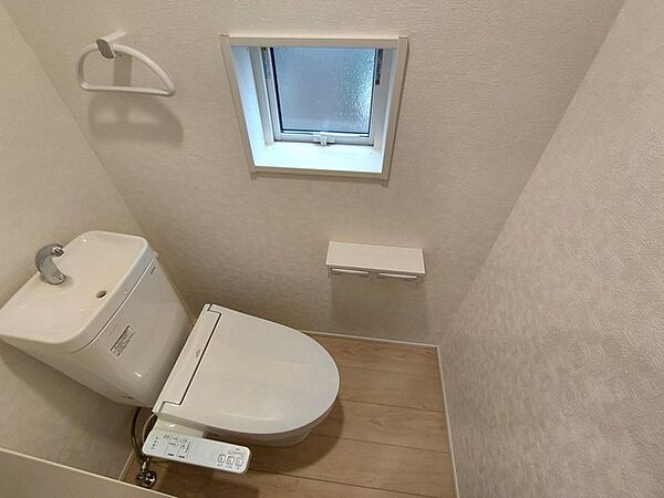 トイレを拡大表示