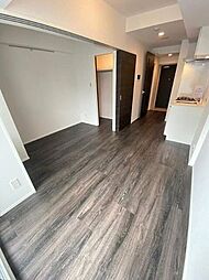 メイクス上野 704 7階1DKのリビング/ダイニング