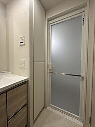 お風呂へと続くドア