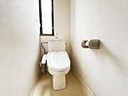 ほっと安らげるトイレ空間です。