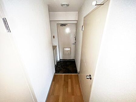 いつも気持ちよくご家族を迎えられる玄関です。