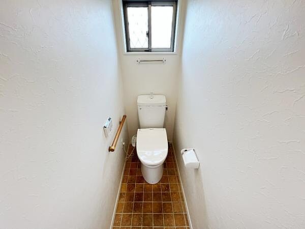 トイレを拡大表示