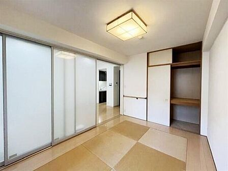 寝室にもご利用いただける居室スペースです。