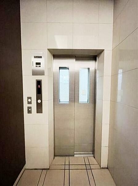 エレベーター完備です。
