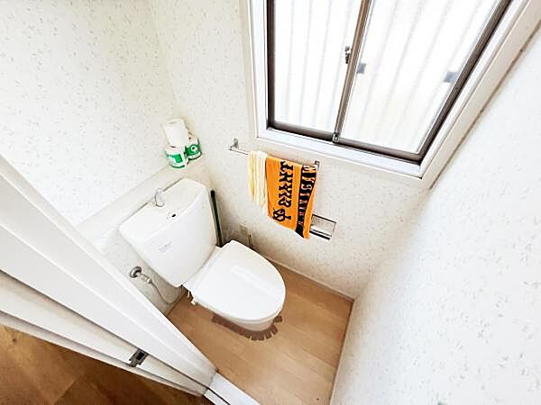トイレを拡大表示
