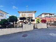 ご家族揃って建物と街並みをご覧いただけます。