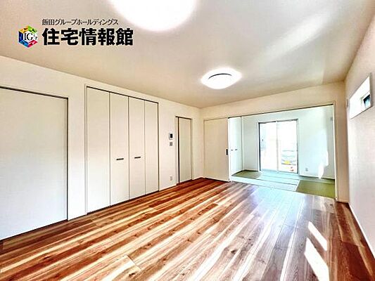 リビング/ダイニング 伊勢原市沼目4丁目 戸建　2号棟