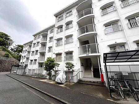 ご家族揃って建物と街並みをご覧いただけます。