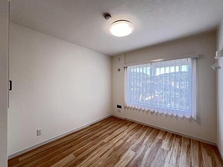 子供部屋にもちょうど良い大きさのお部屋です。