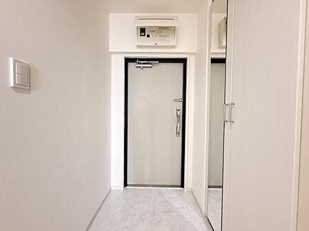 いつも気持ちよくご家族を迎えられる玄関です。