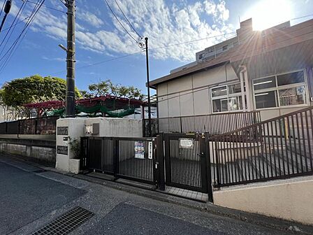 横須賀市立船越保育園まで約980m(徒歩13分)