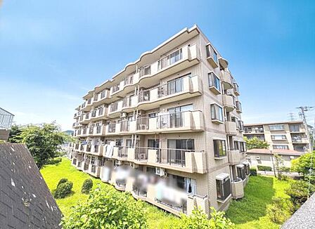 ライブタウン湘南野比10号棟、現地写真です。