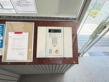 防犯設備のご紹介です。
