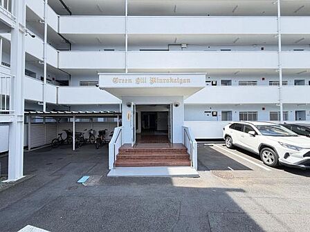 エントランスです。皆様やお客様をお出迎え致します。
