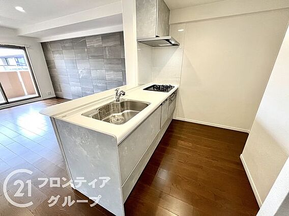 キッチンは対面...