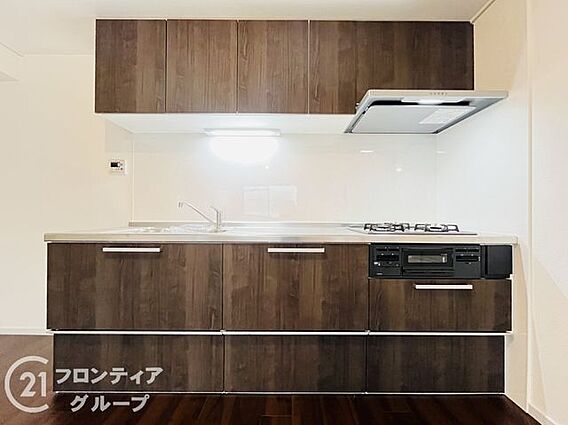 吊戸棚付きのた...