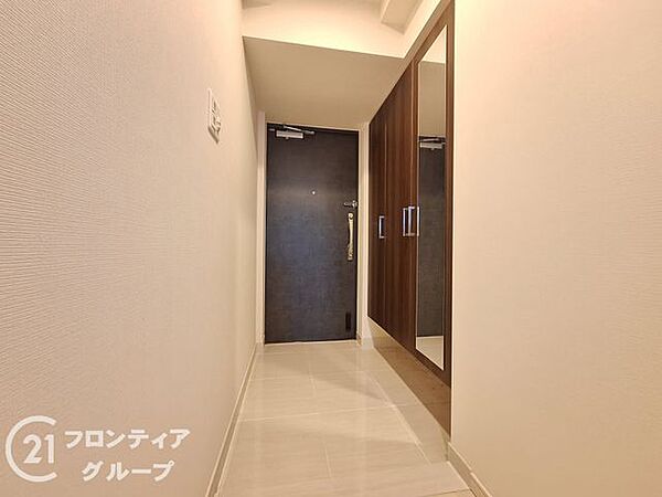 玄関を拡大表示