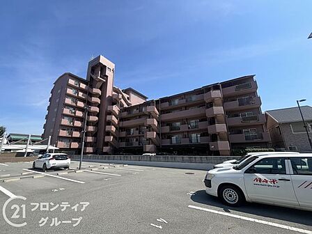 住宅購入の流れや必要な手続きについて、順を追ってご説明しています。はじめての方でも安心してご相談いただける環境を整えています