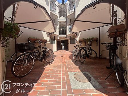 物件から受けた印象や、周辺の生活環境への疑問まで、気になることを何でも話してみてください。暮らしのイメージを一緒に整理していきましょう