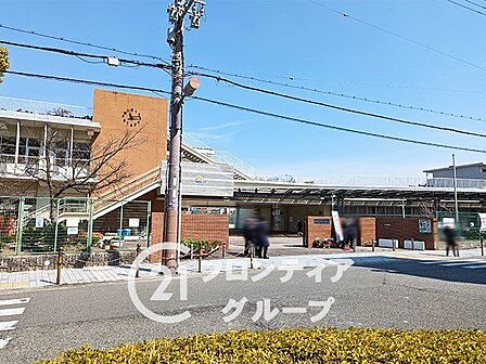 尼崎市立成良中学校 徒歩4分。 290m