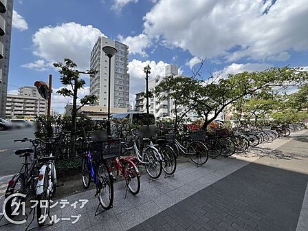 物件から受けた印象や、周辺の生活環境への疑問まで、気になることを何でも話してみてください。暮らしのイメージを一緒に整理していきましょう