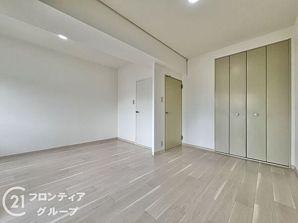 寝室を拡大表示