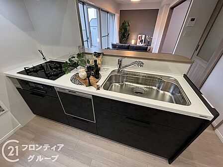 はじめてのご相談でも、経験豊富なスタッフが丁寧にお話を伺います。住まいのことで気になることがあれば、いつでもお声がけください