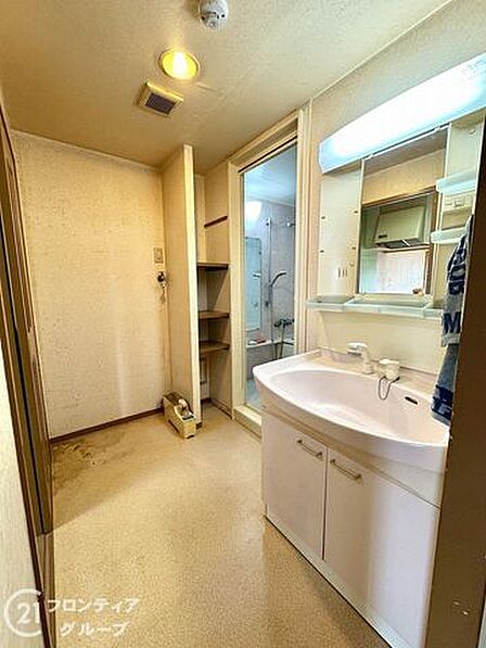 「いつかは」と思っていた住まい探しも、具体的に動き出すと意外とスムーズに進むものです。まずは気軽にご相談いただけます
