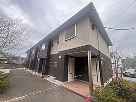 ヴェルドミール 105 ｜ 東京都八王子市館町1595-3（賃貸アパート1LDK・1階・44.53㎡） その1