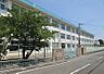 周辺：【小学校】川西市立明峰小学校まで1943ｍ