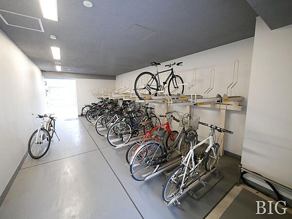 画像17:自転車駐輪場