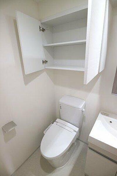 リライア横濱関内