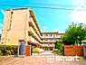 周辺：第六中学校（940m）