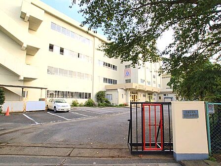 布佐小学校(1100m)