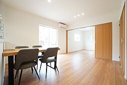西唐津駅 2,200万円