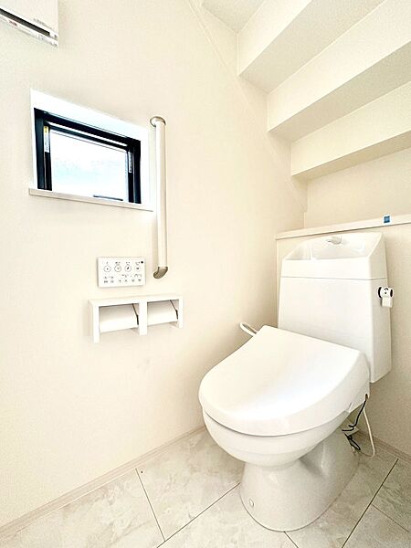 トイレを拡大表示