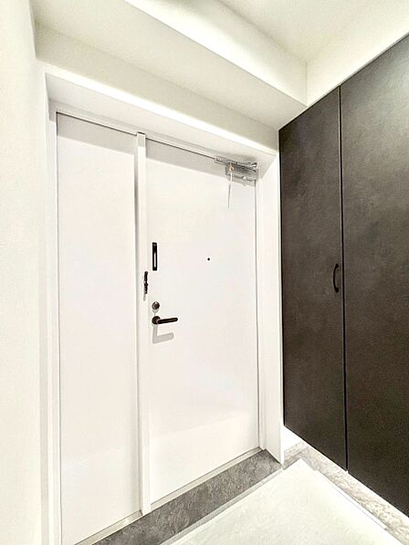 家族の帰宅やお客様をあたたかく迎える玄関
