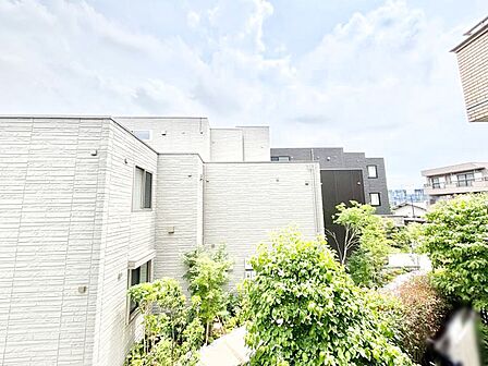 心地よい風が感じられそうな眺望です