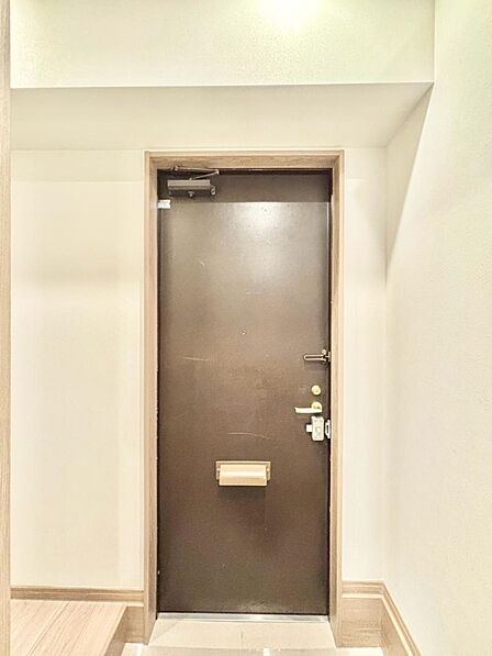 家族の帰宅やお客様をあたたかく迎える玄関