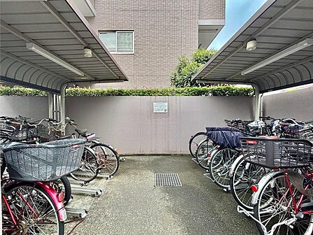 外観 自転車置き場(空き状況は都度ご確認ください)