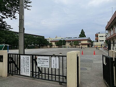 小学校 800m 西東京市立本町小学校