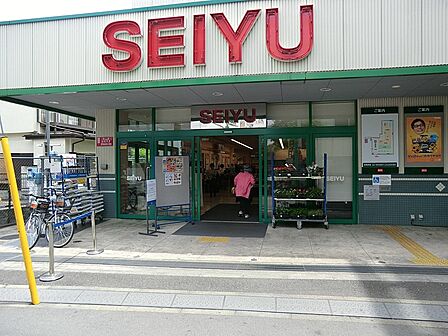 スーパー 160m 西友桜台店