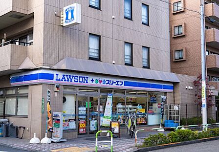 コンビニ 200m ローソン・スリーエフ 荒川西尾久店